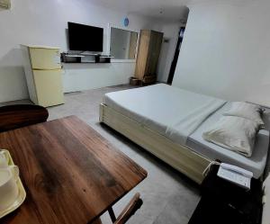 OYO 1141 Healing Condo Hotel