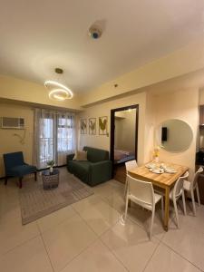 Radiance Manila Bay Luxe Lounge