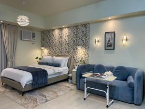 Chic and modern studio