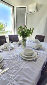 Modern Elegance with Breathtaking Panoramic Views