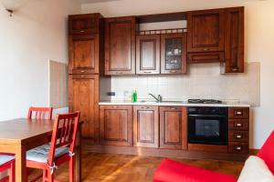 Youhosty - Porta Romana Apartment