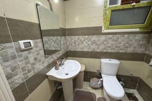 CK 803 . Spacious 2BR Apt. 2 Baths