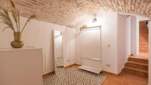 Medieval Cave Experience