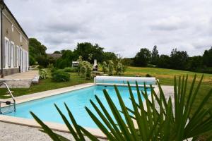 Maison à la campagne pour 8 personnes - Clévacances 3 clés