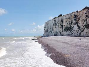Appartements Les Bains de Mers : photos des chambres