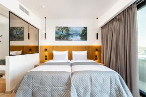 SoleLuna 2-On the Beach-Hot Tub-Smart Home