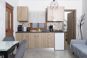 Utopia suites 3 in the heart of Aegina by 8essentially