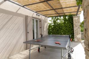 Villa Batelica with large garden, kids playground and private pool