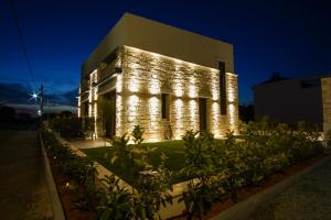 Chora Luxury Suites