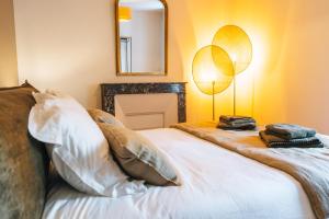 Maisons de vacances Le Jardin d'Anatole : Parking / Haut Standing : photos des chambres