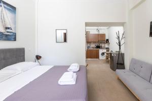 Utopia suites in the heart of Aegina by 8essentially