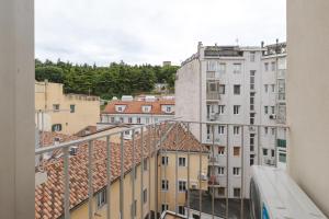 Suite Corso Italia con Balcone nel Cuore di Trieste