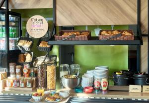 Hotels B&B HOTEL Paris Meudon Velizy : photos des chambres