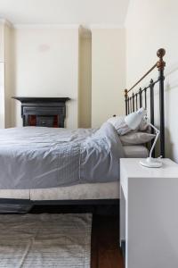 Spacious 1 bed Holborn Apartment