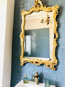 B&B / Chambres d'hotes Chateau de la Coutere : photos des chambres