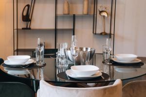 Maisons de vacances Le Jardin d'Anatole : Parking / Haut Standing : photos des chambres