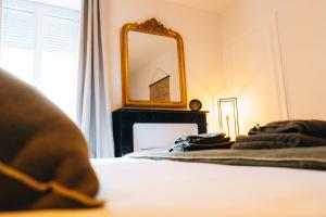 Maisons de vacances Le Jardin d'Anatole : Parking / Haut Standing : photos des chambres