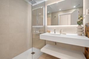 Stylish 2-Bed Retreat in Ipanema Homes - RDR500