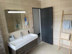 Maisons de vacances Maison vert galand : photos des chambres