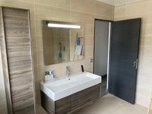 Maisons de vacances Maison vert galand : Maison 2 Chambres