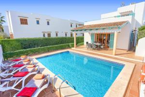 Villa Angel Luis by Villa Plus