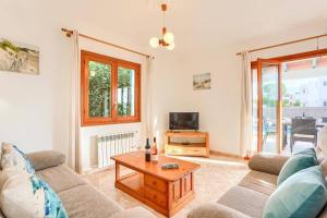 Villa Angel Luis by Villa Plus