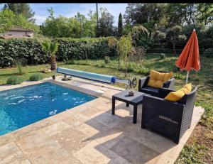 Maisons d'hotes Villa parpailloun, jardin, piscine chauffee : photos des chambres
