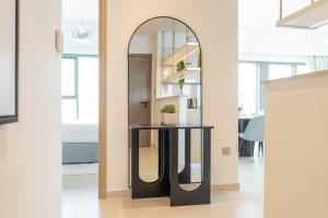 Luxury 3BR, MaidRoom Full Burj & Fountain Views