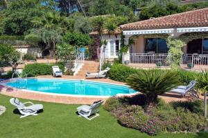 Villas Villa des Vignes by Villa Plus : photos des chambres