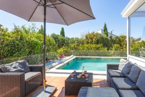 Villa Repose by Villa Plus