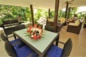 Luxurious Thai-Style Villa with a Swimming Pool Just 20 Meters from Beach Access