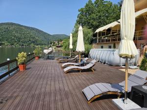 Casa Golful Mraconiei Eselnita