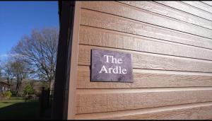 Luxurious Riverside Lodge - The Ardle