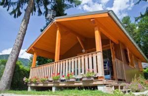 Campings Camping 3 etoiles - Piscine - ccbbhdi : photos des chambres