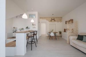 Modern Mediterranean Suite img19