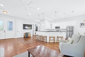 30A Beach House - Caspian Sea-duction