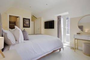 White House by the sea