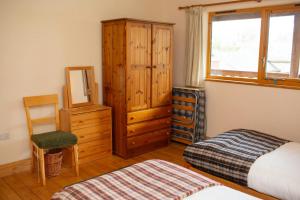 Owls Roost Eco Lodge Apartment Lampeter