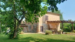 CHIANTI - Lovely Cottage with Parking & Garden!