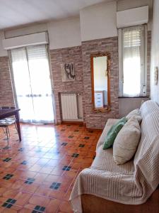 Brezza Marina - Spiaggia Privata Inclusa con Alloggio