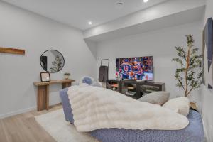 1 BR Suite Stylish Coffee Station Stocked sleep 4