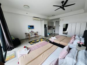 Mandala Homestay - Studio with 2 queen bed at i-City, Shah Alam