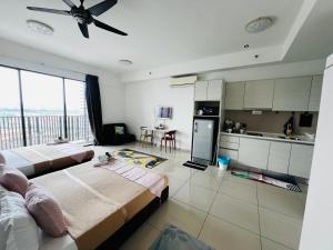 Mandala Homestay - Studio with 2 queen bed at i-City, Shah Alam