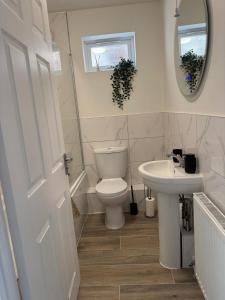 11 York House apartment