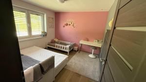 4-room house with a hot tub, Liptovský Ján