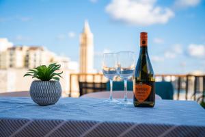 Melita Seafront Guesthouse- Room 11