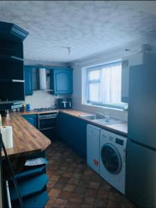 Surrey Hills Retreat - 2-Bed - Easy London Access