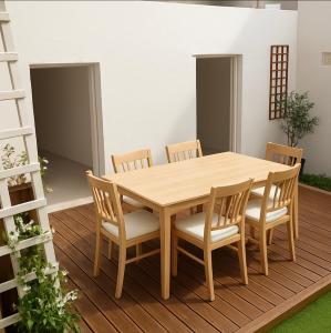 Loft 5 Chambres - 3 Salles de Bain - Place de parking privé - Proximité Gare ,circuit, centre ville -Événements du circuit