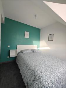 Maisons de vacances Maison 6 chambres avec piscine proche Cabourg : Maison 6 Chambres