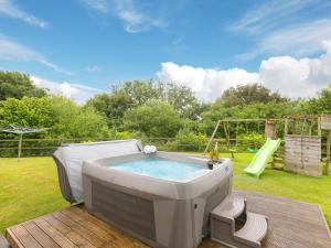 Branock, Tor Down Quarry